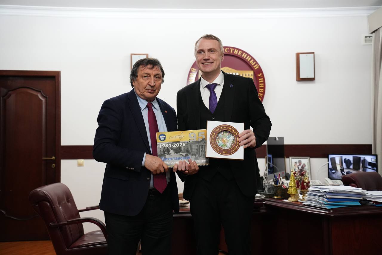 СТУДЕНЧЕСКИЙ СПОРТ — В ФОКУСЕ ВНИМАНИЯ СТУДЕНЧЕСКИЙ СПОРТ — В ФОКУСЕ ВНИМАНИЯ