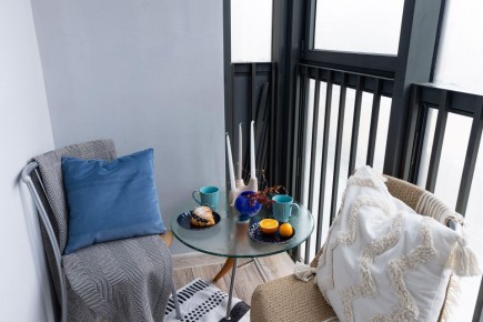 Ваш балкон будет самым уютным: вот как преобразить пространство без ремонта