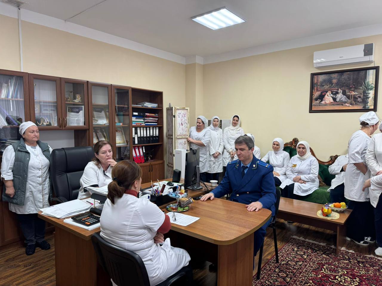 Прокуратурой Кумторкалинского района выявлены нарушения трудового законодательства в центральной районной больнице