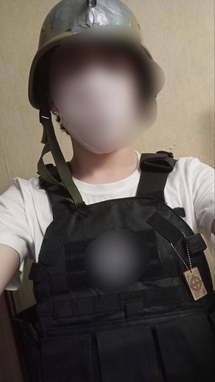 В подмосковной школе школьник напал с ножом, есть погибший