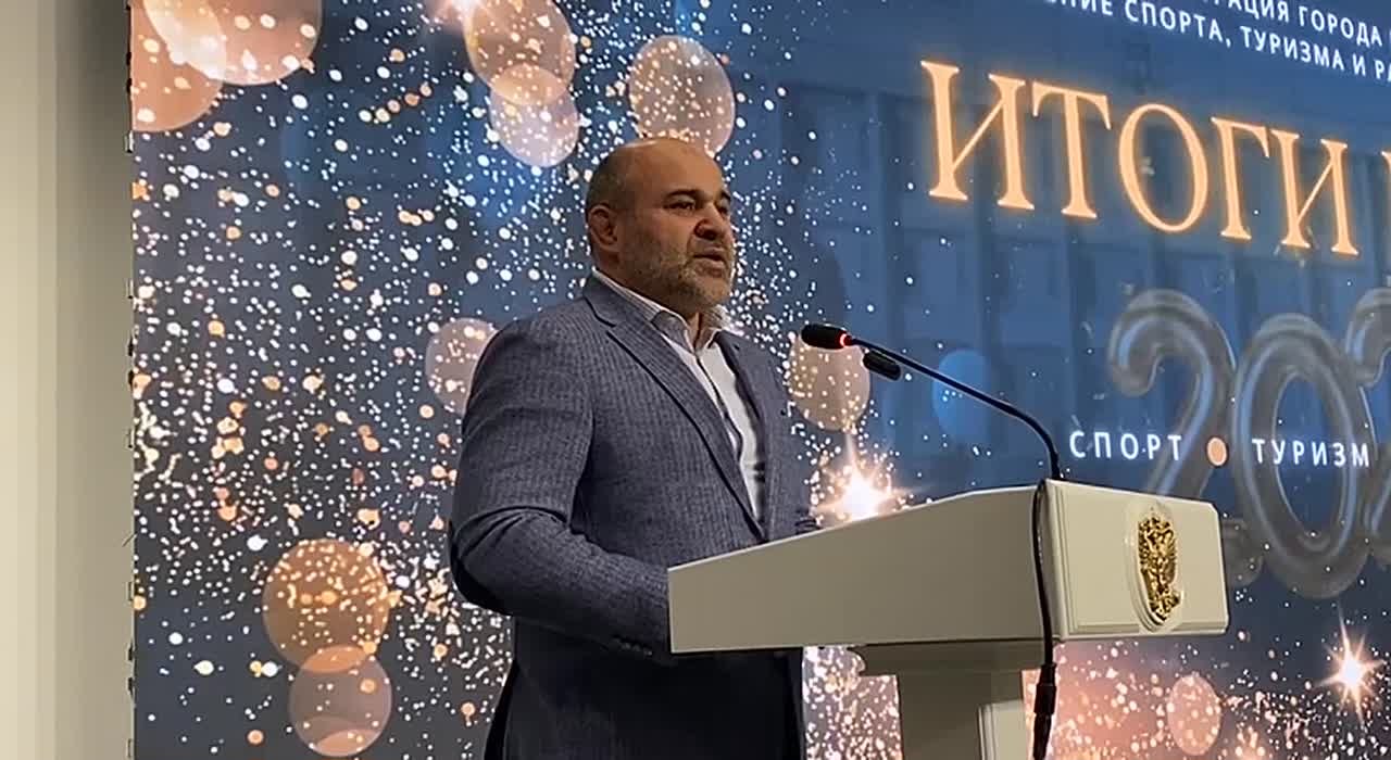 Сажид Сажидов принял участие в церемонии награждения лучших спортсменов Махачкалы по итогам года