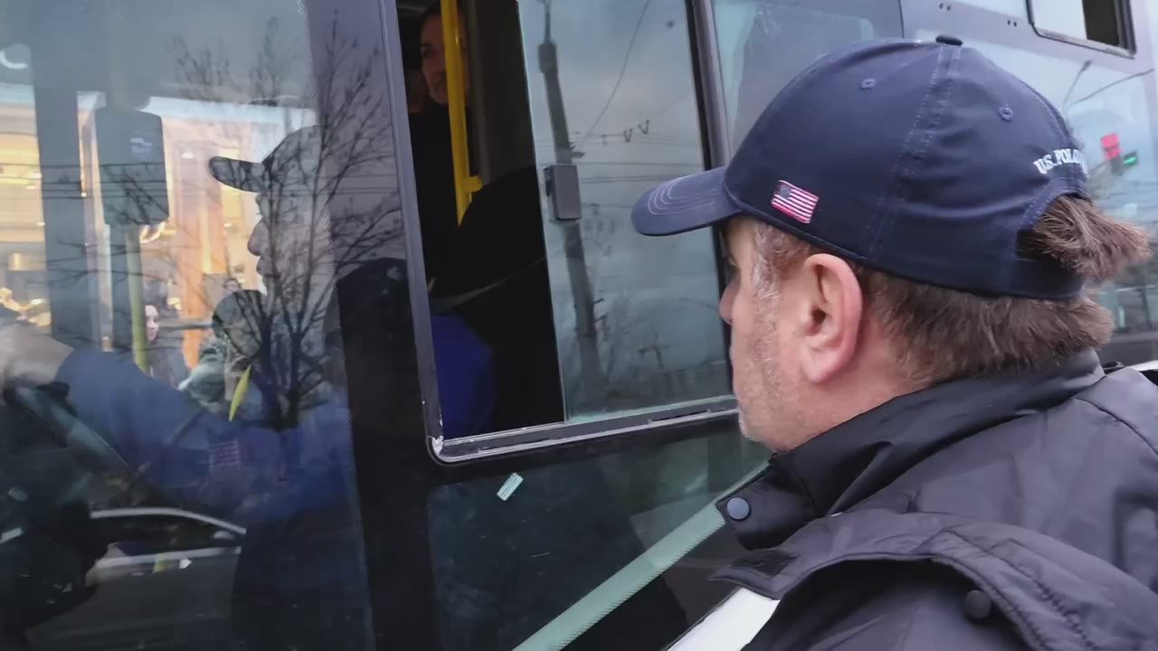 Не паркуйся на автобусной остановке! в Махачкале прошёл рейд против нарушителей