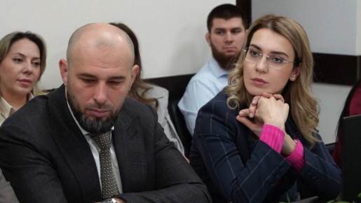 Эмилия Шахабутиновна: В администрации Советского района Махачкалы состоялась рабочая встреча, ознаменовавшая завершение серии визитов руководства города в районные администрации столицы