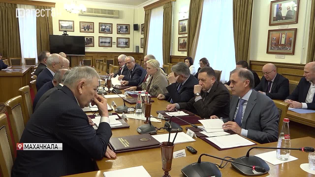 Известна дата 50-й юбилейной сессии Народного Собрания