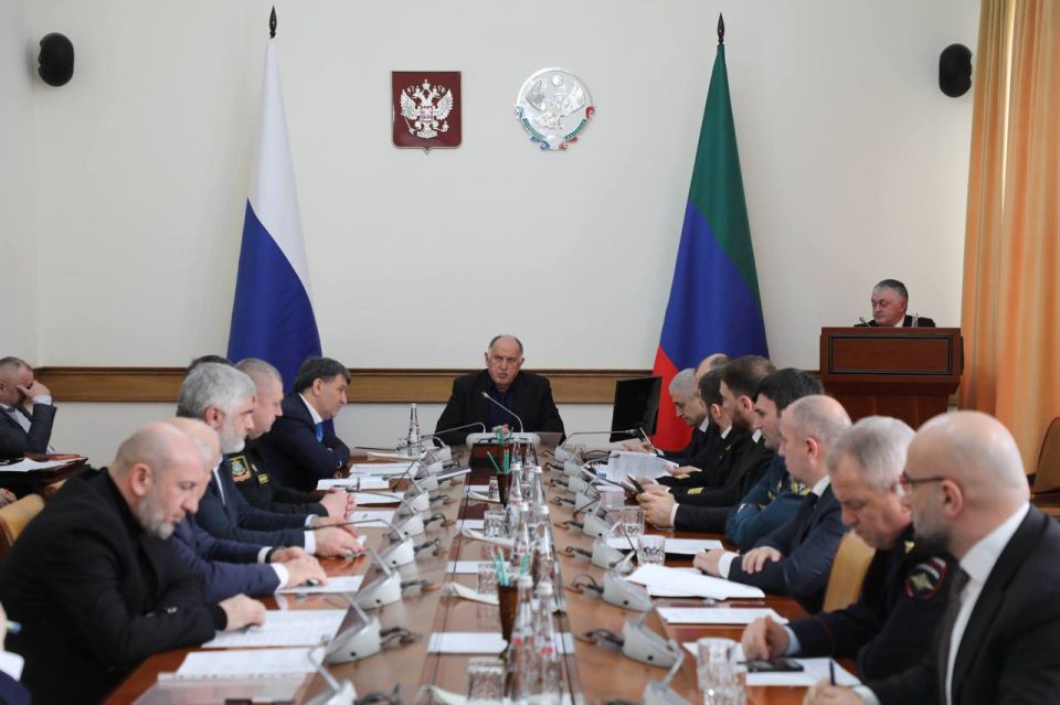 ������ ������������� ���� �����������-����������������� ���� ������� � ���������