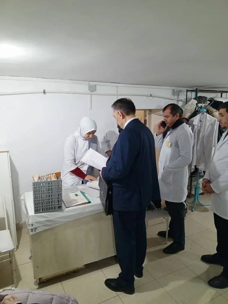 Абдурахман Махмудов оценил работу Кайтагской районной больницы Абдурахман Махмудов оценил работу Кайтагской районной больницы