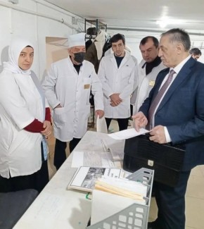 Абдурахман Махмудов оценил работу Кайтагской районной больницы