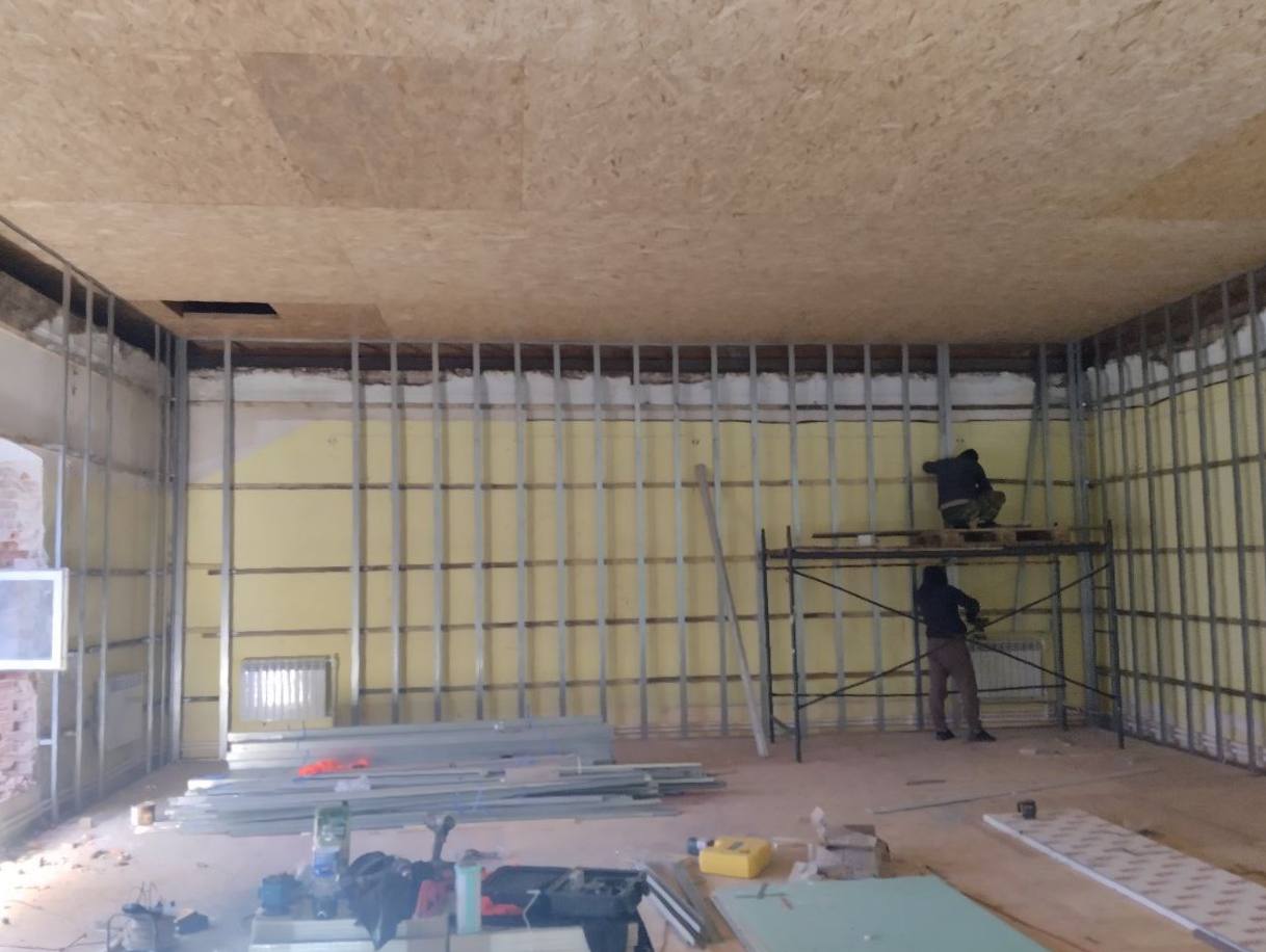 Дагестанские строители активно вовлечены в процесс реконструкции и модернизации объекта спортивной инфраструктуры в пгт Михайловка, Михайловского района Дагестанские строители активно вовлечены в процесс реконструкции и модернизации объекта спортивной инфраструктуры в пгт Михайловка, Михайловского района