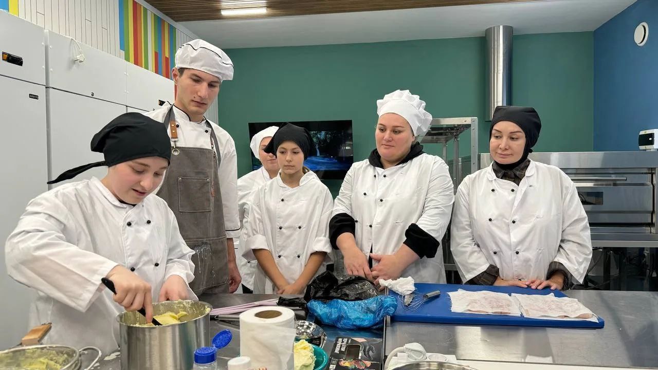 46 студентов дагестанских колледжей получат стипендии Правительства РФ