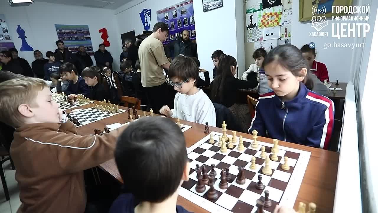 Учащиеся школ Хасавюрта выявили лучшего в турнире по шахматам