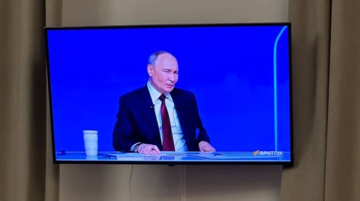 Коллектив Минстроя Дагестана активно следит за ходом прямой линии с Владимиром Путиным