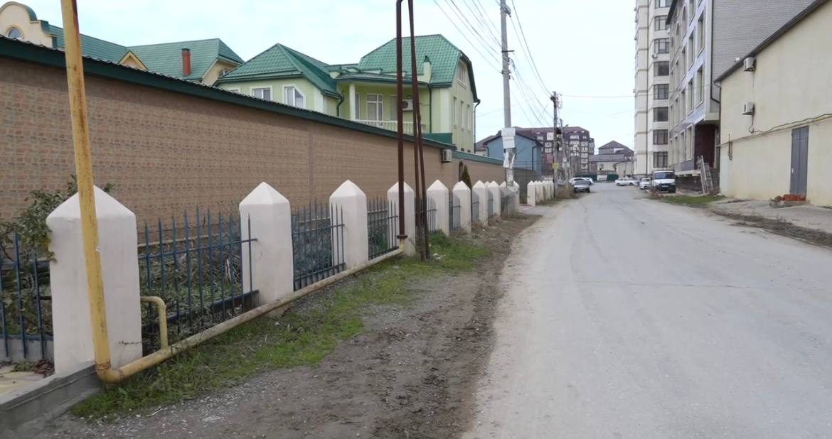 28 фактов самовольного занятия земель общего пользования выявили на улице 65-летия Победы в Махачкале 28 фактов самовольного занятия земель общего пользования выявили на улице 65-летия Победы в Махачкале