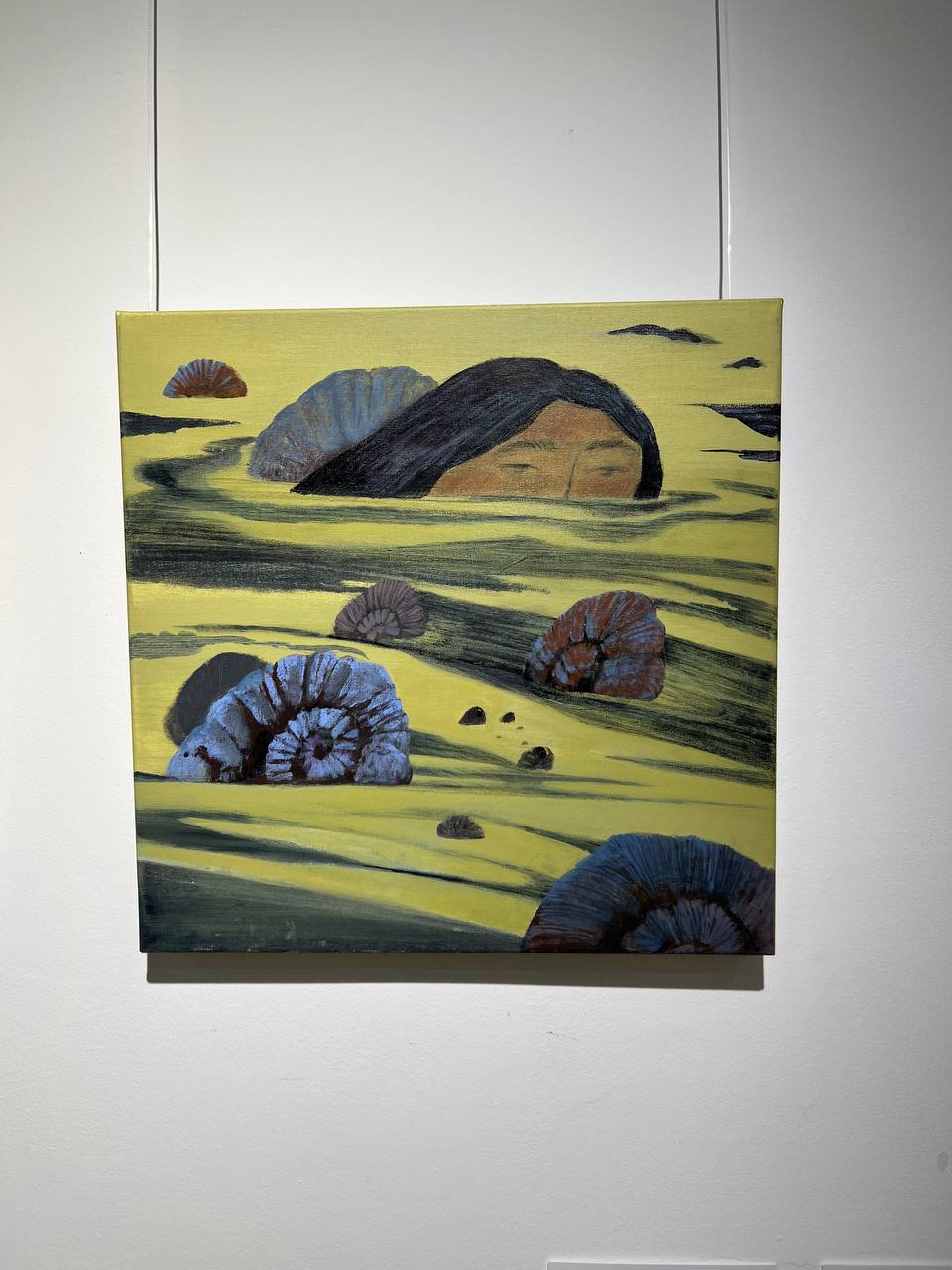 В Махачкале открылась персональная выставка молодой художницы Светланы Савельевой