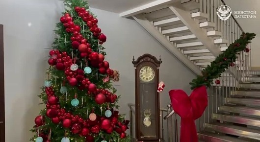 Акцию «Ёлка желаний» провели в Минстрое Дагестана