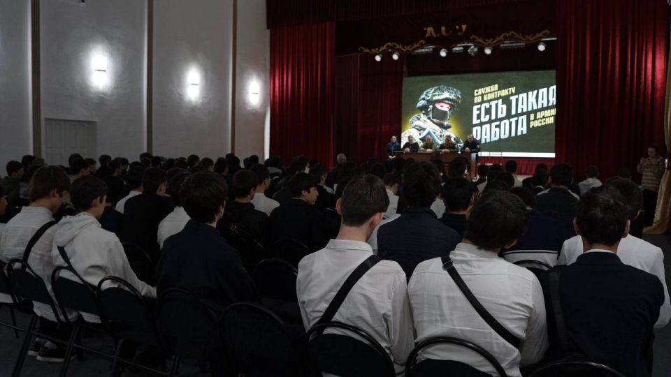 ���������������� ������ � ��������� ���������� � �������� ����� ����� �. ���������