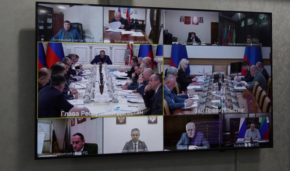 ����� ��������� ������� ��������� ������ ������� � ��������� �������������������� �������� � ��