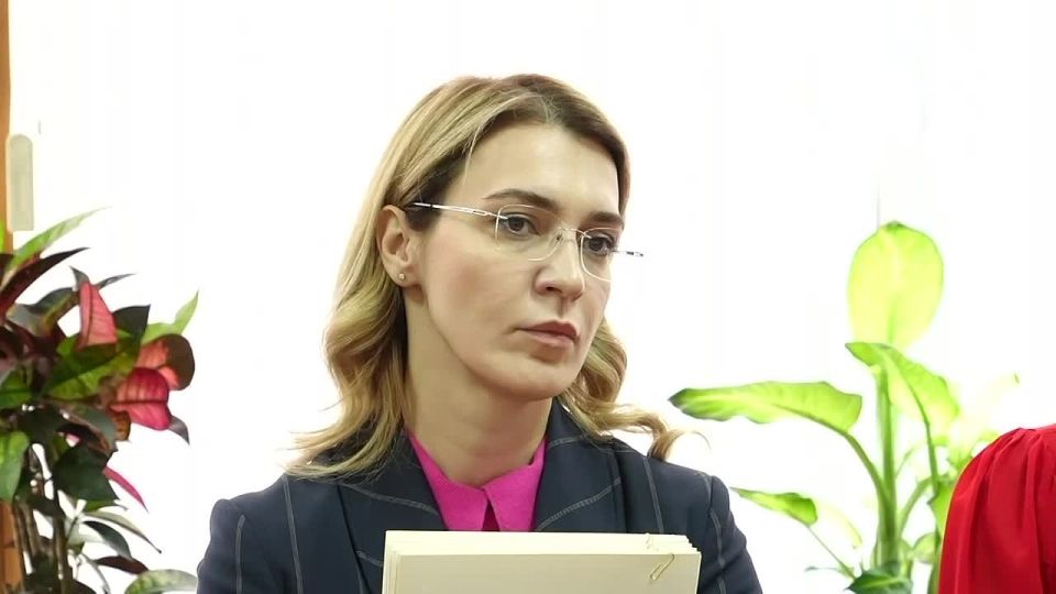 ������ �������������: 63 �����, ����������� �������� � �����������, �������� �� ������ �����, � ������ ��� �������� ���� � ������������