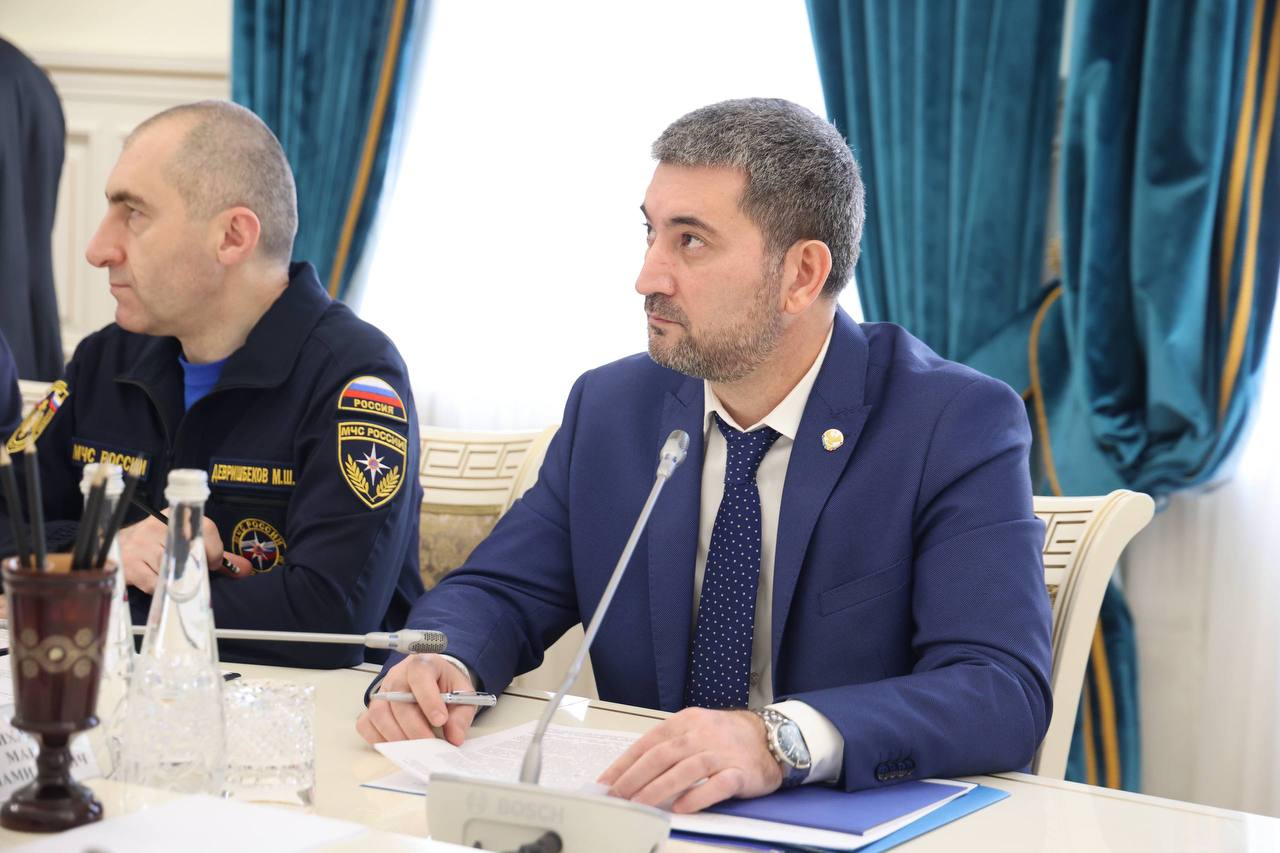 Все плановые ремонтные работы по энергоснабжению и ЖКХ приостановят в Дагестане в новогодние выходные Все плановые ремонтные работы по энергоснабжению и ЖКХ приостановят в Дагестане в новогодние выходные