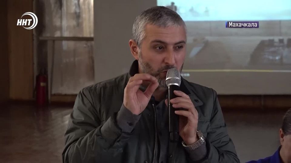 ����� ������������ ��� �����