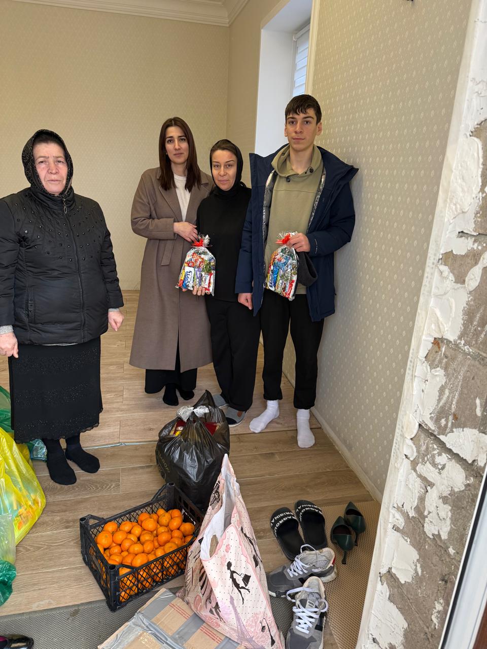 Артур Исрапилов оказал помощь 50 семьям Новолакского района