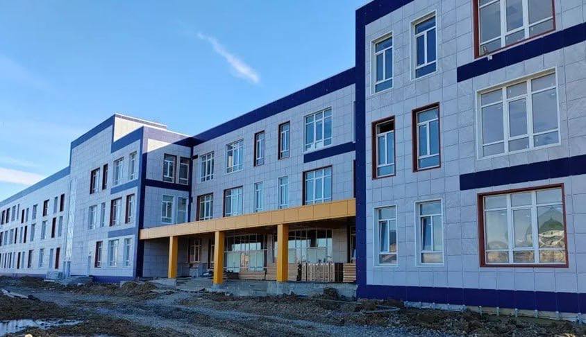 В трех новых школах Дирекции по развитию жилищного строительства прошла процедура получения документов о завершении первого этапа В трех новых школах Дирекции по развитию жилищного строительства прошла процедура получения документов о завершении первого этапа