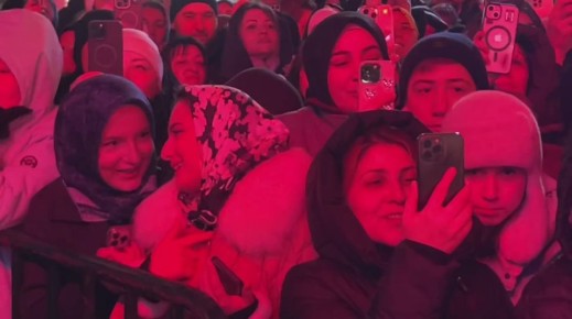 Концерт Кристины на площади столицы в полном разгаре!