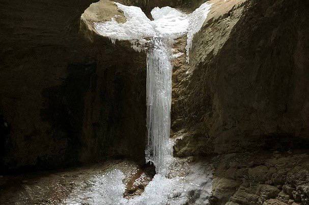 Кадры живописной зимы в горах Дагестана Кадры живописной зимы в горах Дагестана