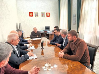 В Правительстве Дагестане обсудили организацию ТКО в праздничные дни