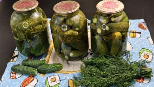 Хрустящие огурцы на зиму: секреты бабушкиного рецепта без сахара
