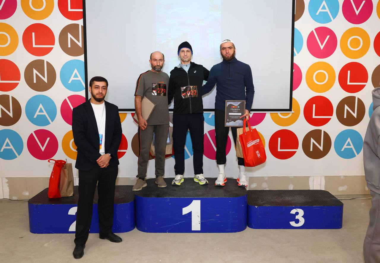 Победители и призёры зимнего забега DAGRUN 2026 Победители и призёры зимнего забега DAGRUN 2026