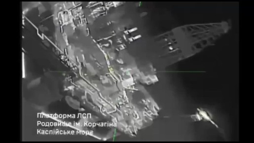 Два майора: Каспийское море. Генштаб противника заявляет, что нанесены удары по буровым установкам "Лукойла" (им