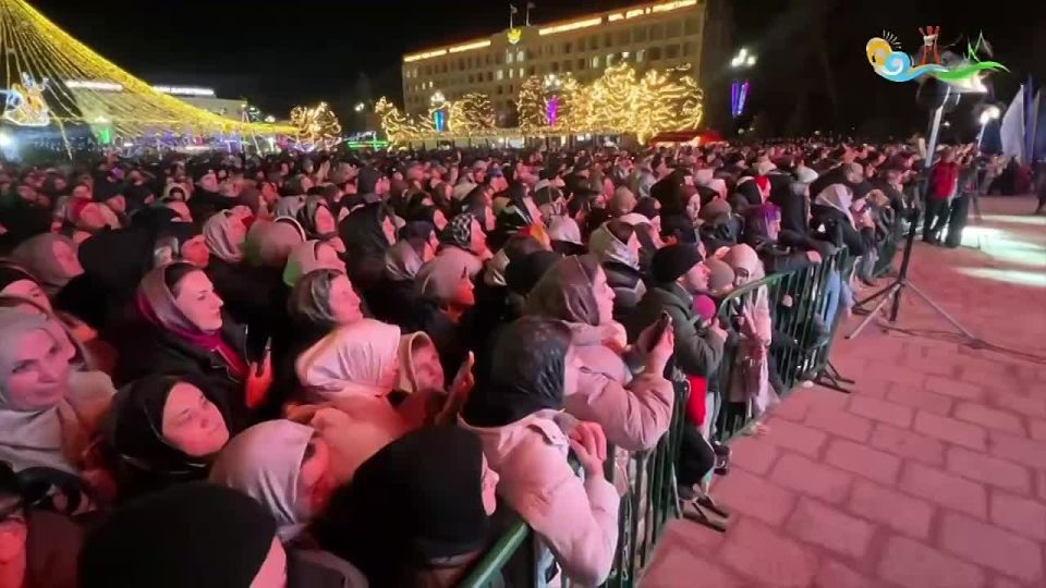 Айшат Айсаева радует зрителей своим выступлением