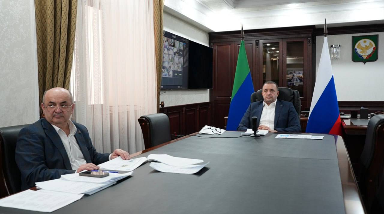 Корголи Корголиев принял участие в заседании Оперативного штаба РД