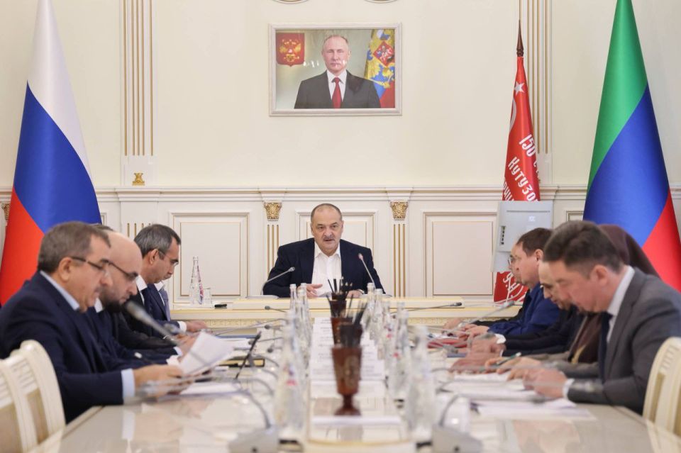 ������ ������� �������� ��������� �� �������� ������� ��������� � ���������, �������� �����-������ ������������ ����������