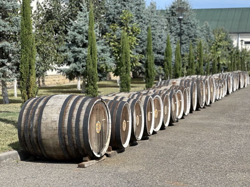 � ��������� ��������� ���� ����� �������� � ����� �����������