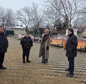 Председатель Комитета НС РД по аграрным вопросам, природопользованию, экологии и охране окружающей среды Асият Алиева провела инспекцию хода строительства школы № 3 в поселке Белиджи Дербентского района