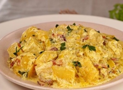 Кулинарный шедевр: картошка с беконом и сметаной