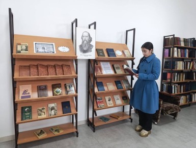 ������� �������� � ���������� ��������� � 200-����� �. �. ���������-�������