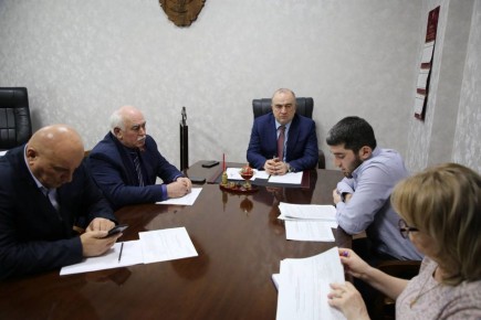 В Минэкономразвития Дагестана под руководством статс-секретаря – заместителя министра Камиля Изиева прошло итоговое заседание антикоррупционной комиссии по результатам 2025 года