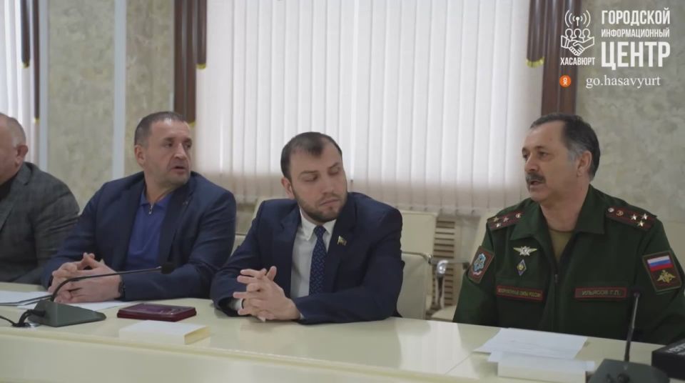 В Хасавюрте передали орден Мужества семье погибшего участника СВО Арслана Кабаева