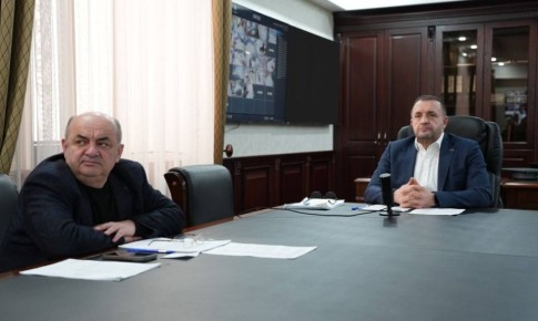 Корголи Корголиев принял участие в заседании Правительства РД