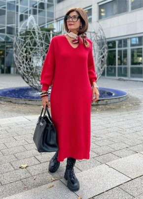 Почему женщины после 60 выбирают трикотаж: стильные идеи для нового гардероба