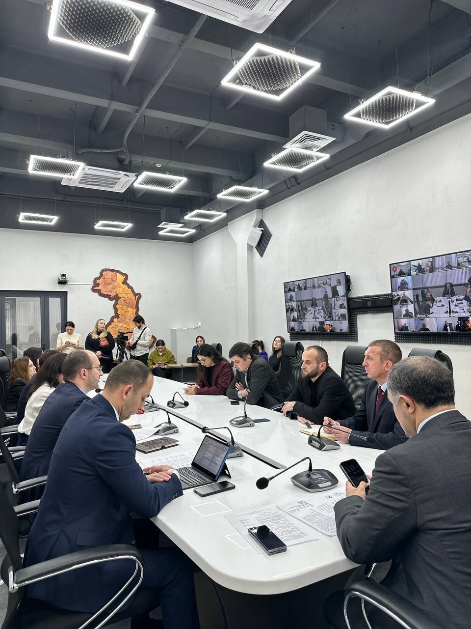 В Дагестане официально запущен Координационный центр «Защитники Отечества» В Дагестане официально запущен Координационный центр «Защитники Отечества»