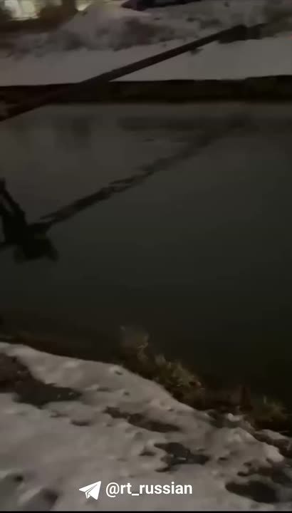 Мужчин, которые спасли женщину и ребёнка из тонущей машины в Махачкале, хотят наградить