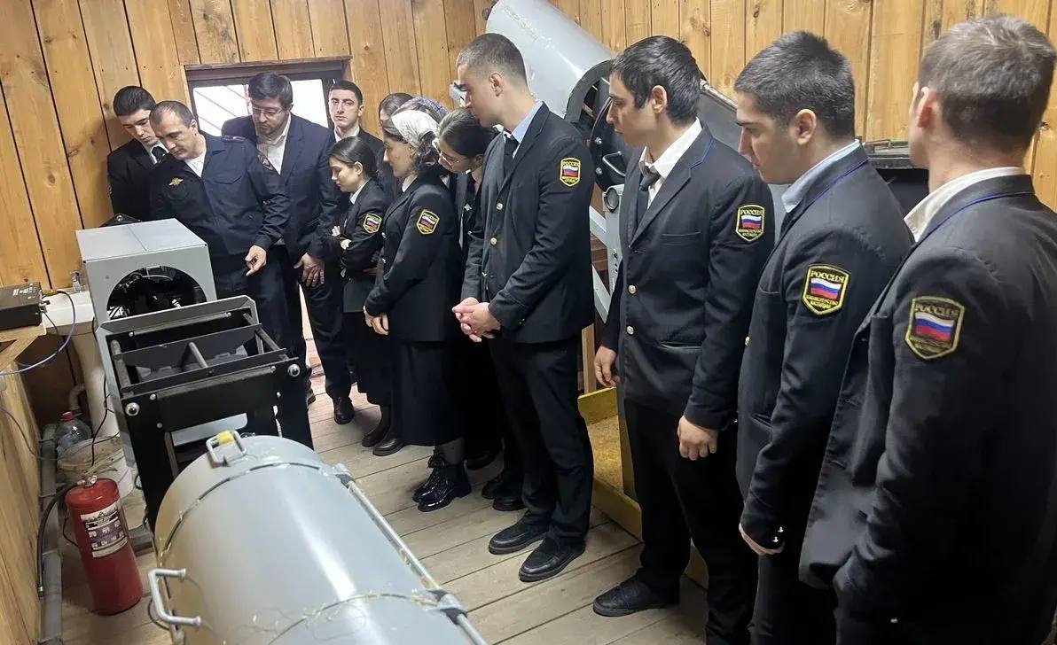 Студенты Правовой академии стали гостями Экспертнокриминалистического центра МВД по Республике Дагестан в рамках акции «Студенческий десант» Студенты Правовой академии стали гостями Экспертнокриминалистического центра МВД по Республике Дагестан в рамках акции «Студенческий десант»