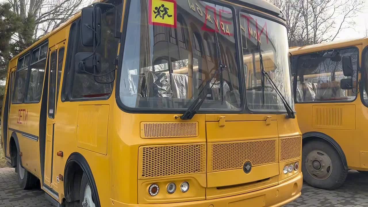 Более 20 школ Дагестана получили новые автобусы