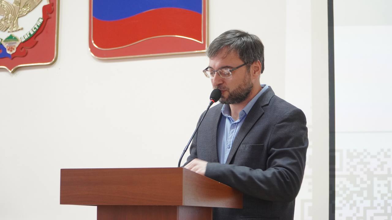 В Каспийске прошло аппаратное совещание под руководством главы города В Каспийске прошло аппаратное совещание под руководством главы города