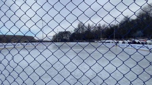 До старта открытого республиканского турнира по хоккею «Хоккей на высоте» в селе Хунзах Хунзахского района осталось немного времени