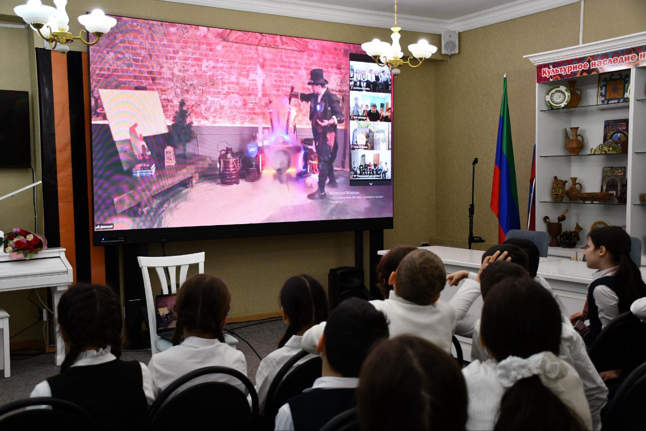 Онлайн-акция «Радость вместо конфет» объединила юных жителей Каспийска Онлайн-акция «Радость вместо конфет» объединила юных жителей Каспийска