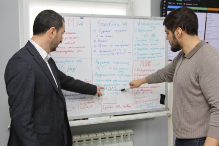 Обратная связь с населением, обеспечивающая полный контакт с каждым горожанином с момента обращения до дня исполнения заявки – в таком формате работает сегодня Центр управления городом